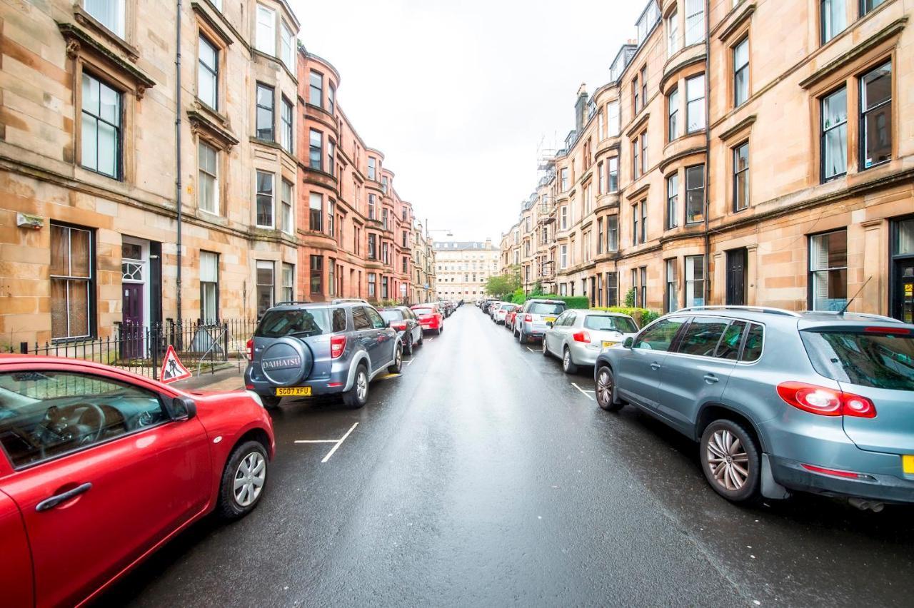 Pass The Keys Stylish 2 Bed In Heart Of West End Glasgow Exterior photo